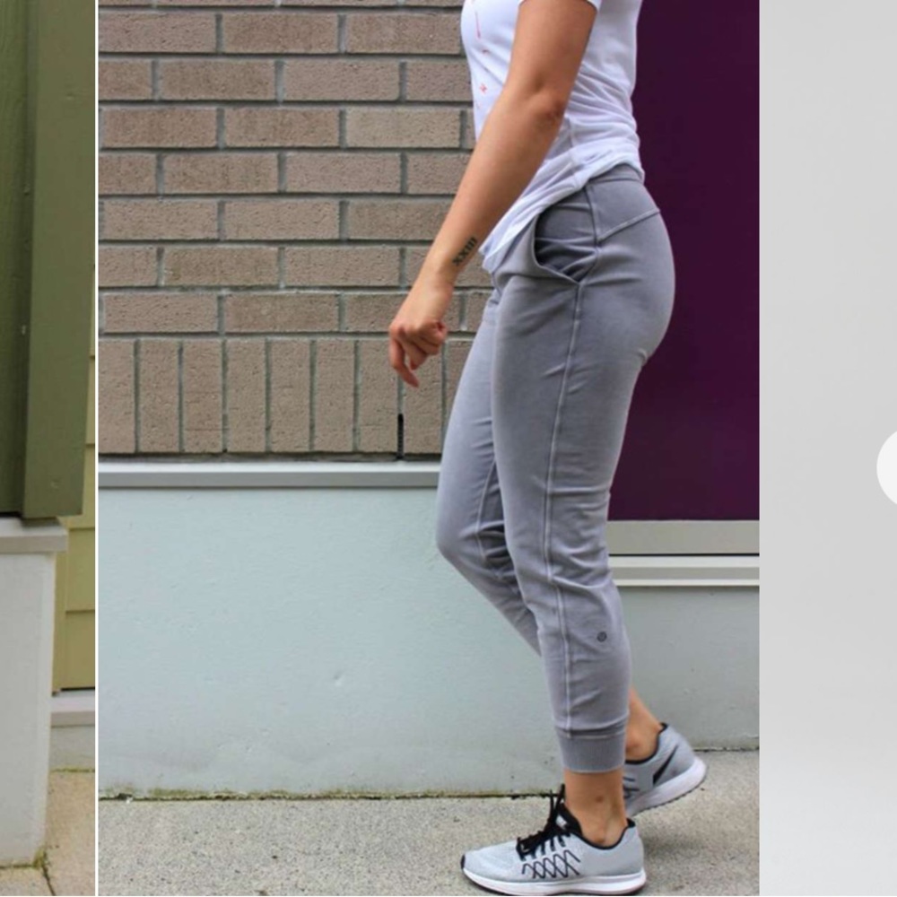 Lululemon Loop Back Jogger - image 4